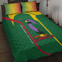 Dominica Flag Quilt Bed Set National Parrot and Stars Design with Motto Apres Bondie C’est La Ter - Wonder Print Shop