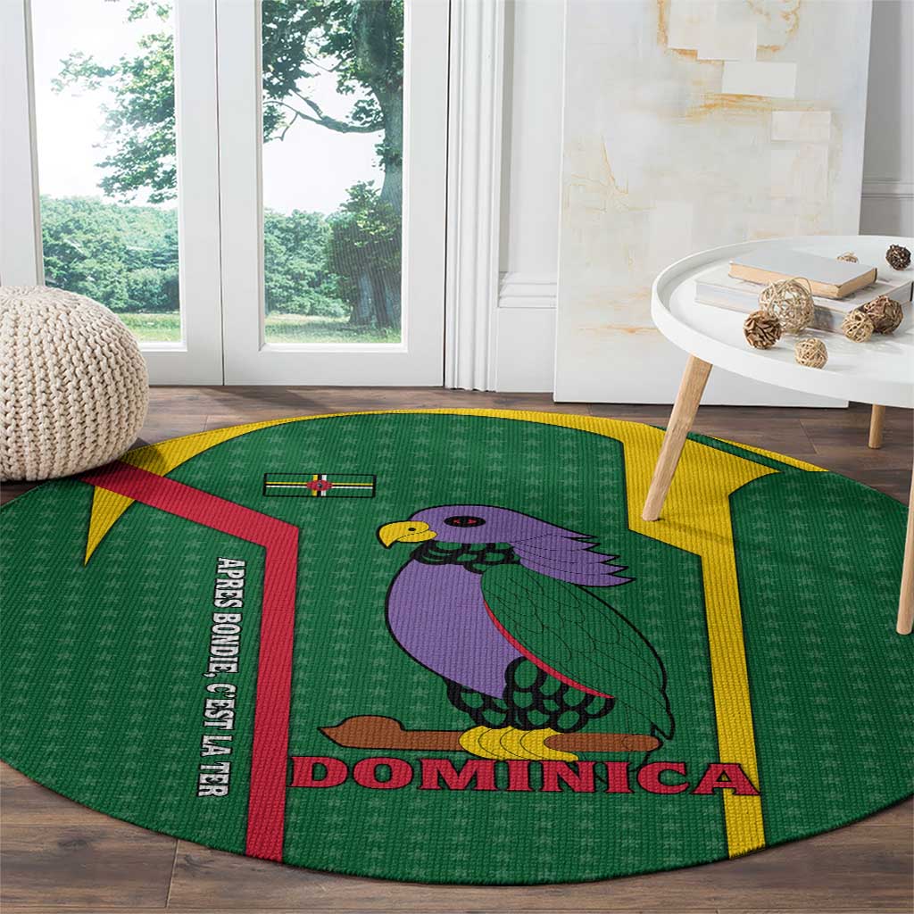 Dominica Flag Round Carpet National Parrot and Stars Design with Motto Apres Bondie C’est La Ter - Wonder Print Shop