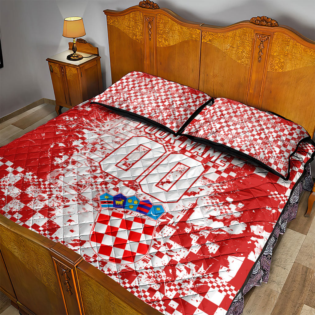 Personalized Croatia Football Wolf Mascot Quilt Bed Set Checkerboard Soccer Pride - Splatter Textures