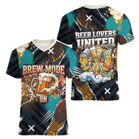 Beer Lovers United Brew Mode On Women V-Neck T-Shirt Retro Comic Beer Characters Clinking Glasses