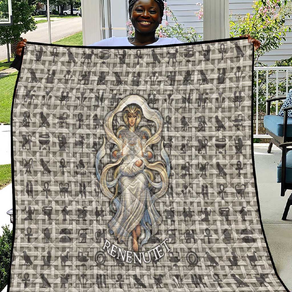 Renenutet Quilt with Bread Ring and Eye of Horus in Egyptian Nourishment