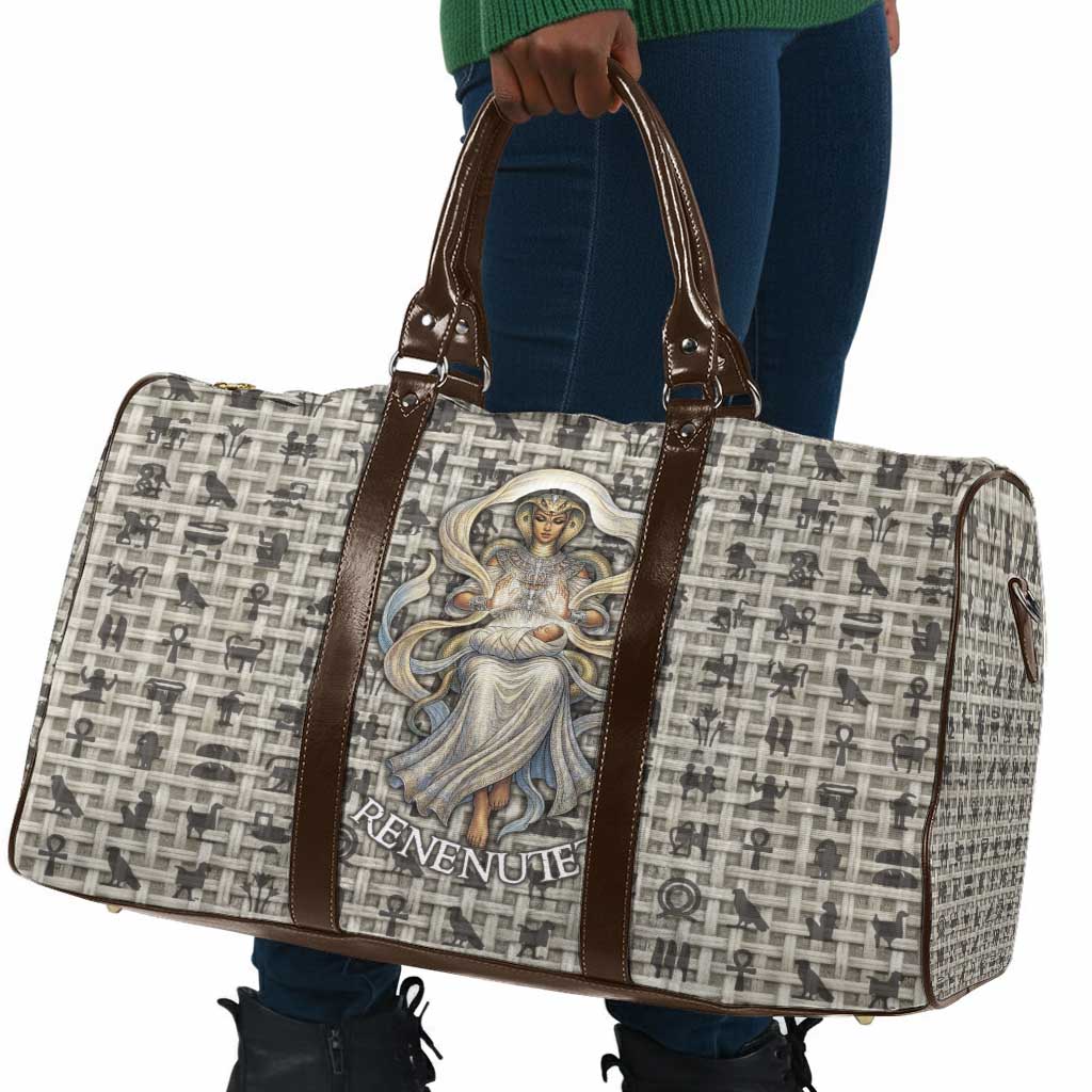 Renenutet Travel Bag with Bread Ring and Eye of Horus in Egyptian Nourishment