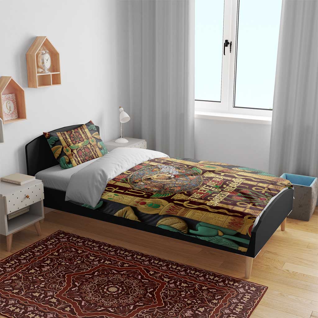 Sekhmet Bedding Set with Eye of Ra and Sacred Lion Symbol in Egyptian Healer