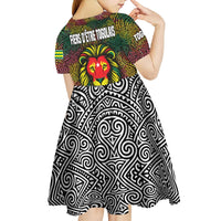 Togo Kid Short Sleeve Dress with Red Lion Head Design and Traditional African Pattern