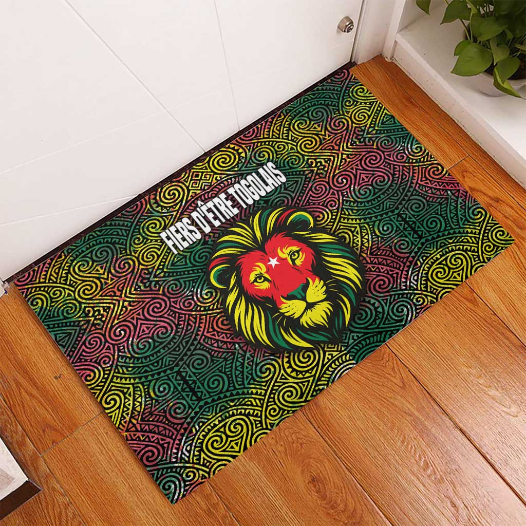 Togo Rubber Doormat with Red Lion Head Design and Traditional African Pattern