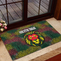 Togo Rubber Doormat with Red Lion Head Design and Traditional African Pattern