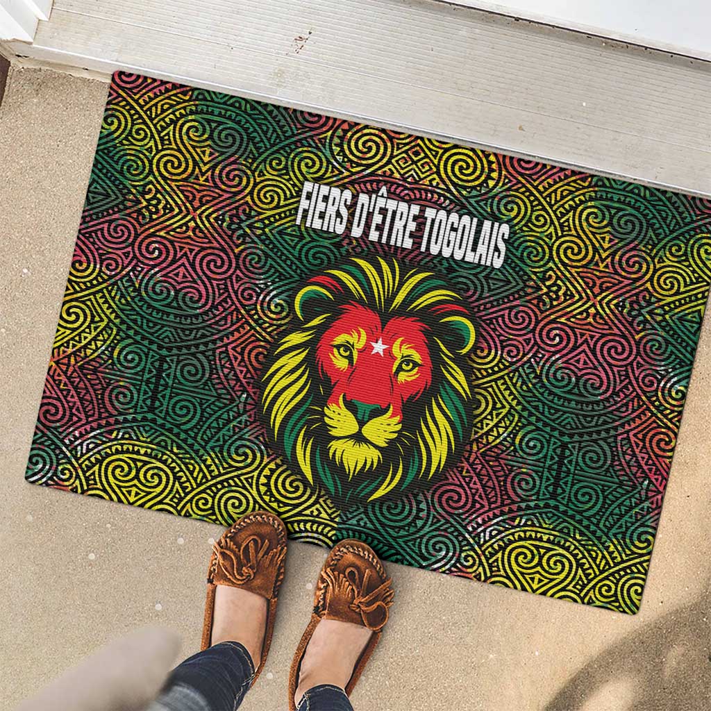 Togo Rubber Doormat with Red Lion Head Design and Traditional African Pattern