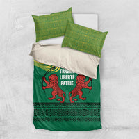 Togo Bedding Set with Red Twin Lions and Travail Liberté Patrie Slogan