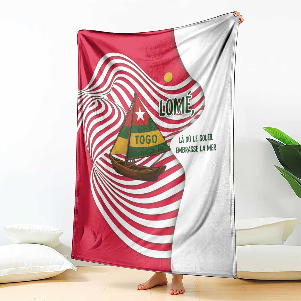 Lome Togo Blanket with Sailboat and Sunset – Where the Sun Kisses the Sea