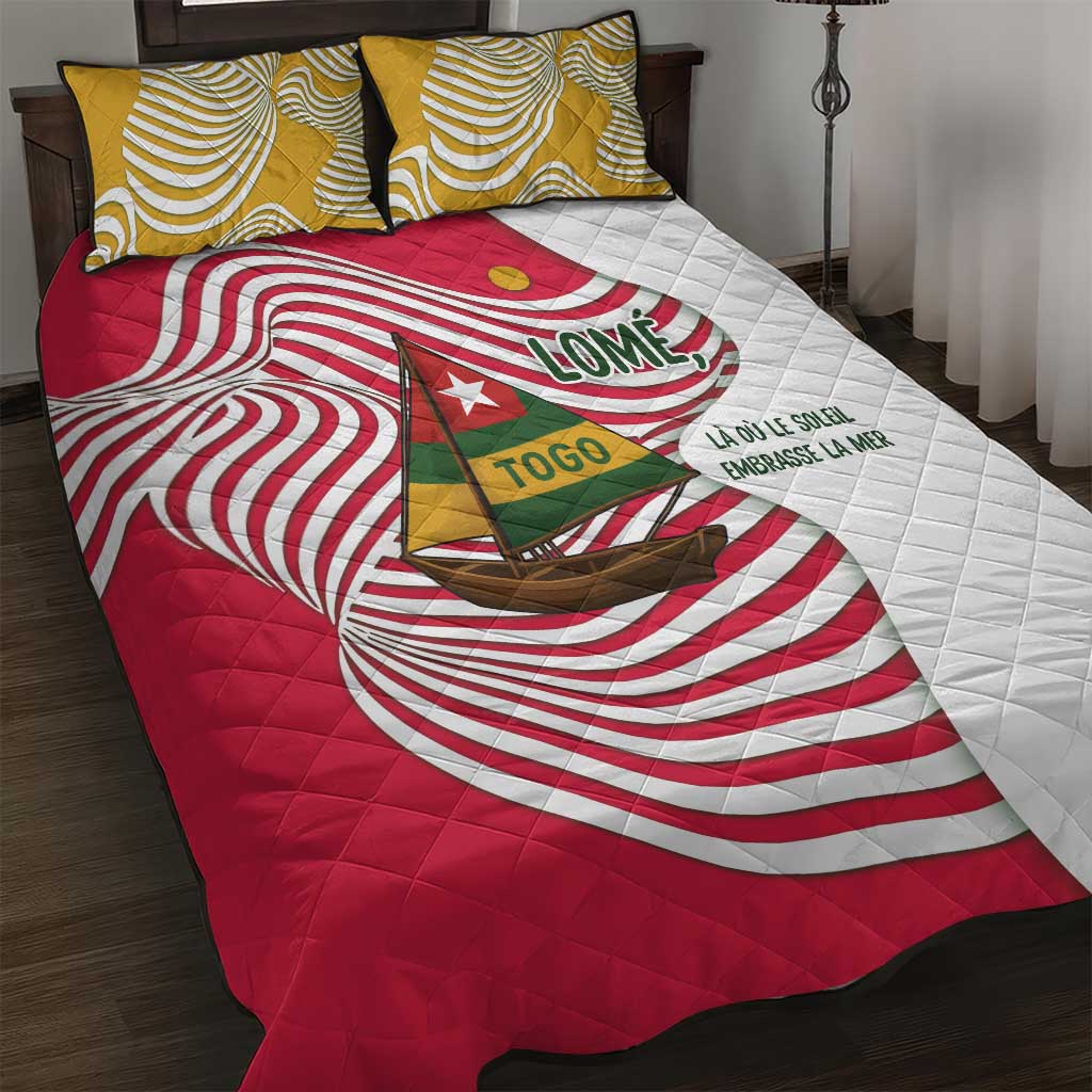 Lome Togo Quilt Bed Set with Sailboat and Sunset – Where the Sun Kisses the Sea