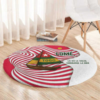 Lome Togo Round Carpet with Sailboat and Sunset – Where the Sun Kisses the Sea