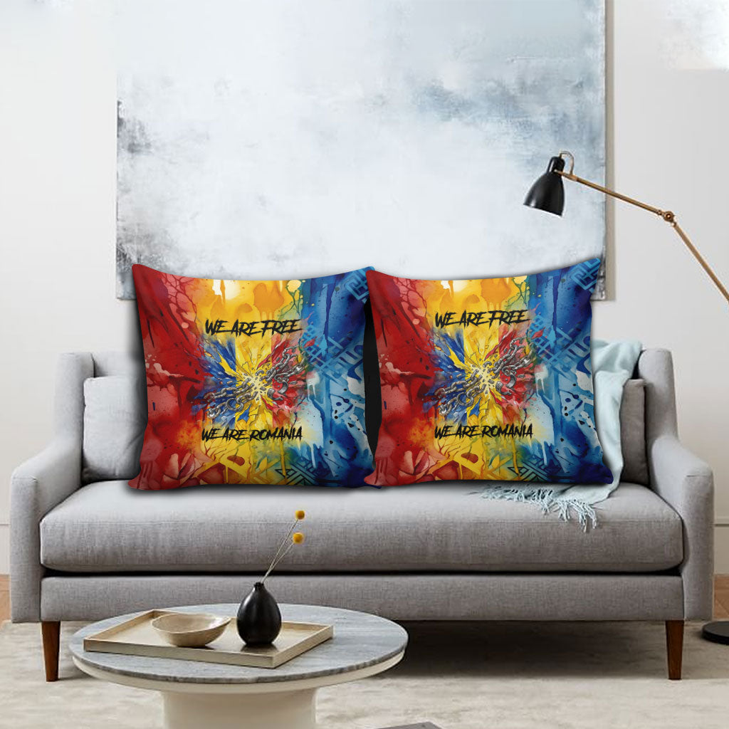 Romania We Are Free Eagle Pillow Cover Romanian Flag Broken Chains - Watercolor Style