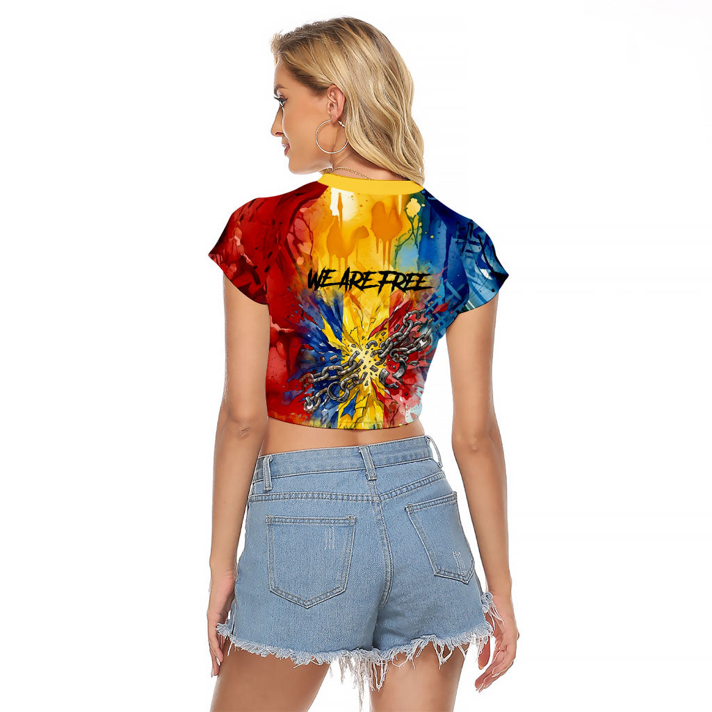Romania We Are Free Eagle Raglan Cropped T Shirt Romanian Flag Broken Chains - Watercolor Style