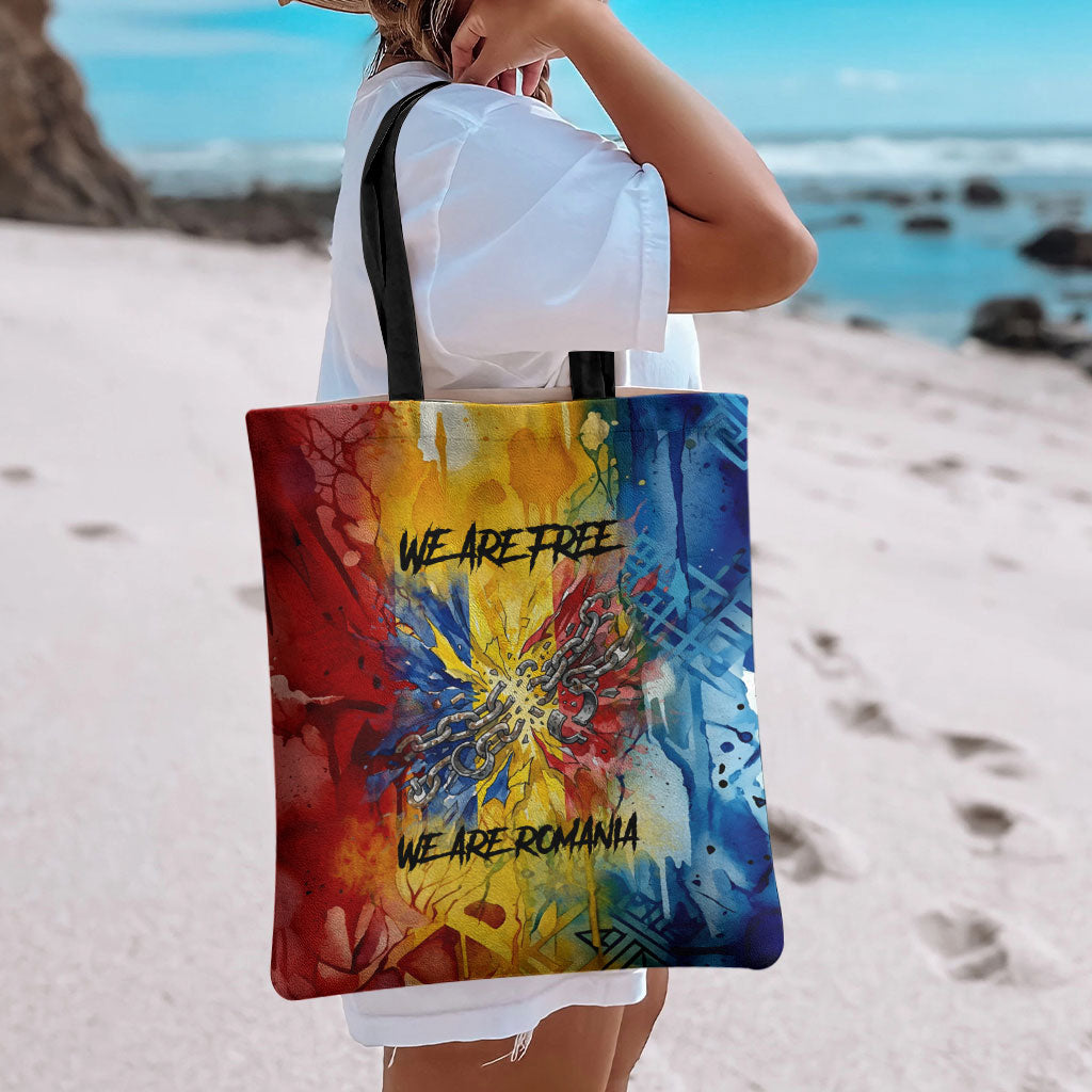 Romania We Are Free Eagle Tote Bag Romanian Flag Broken Chains - Watercolor Style