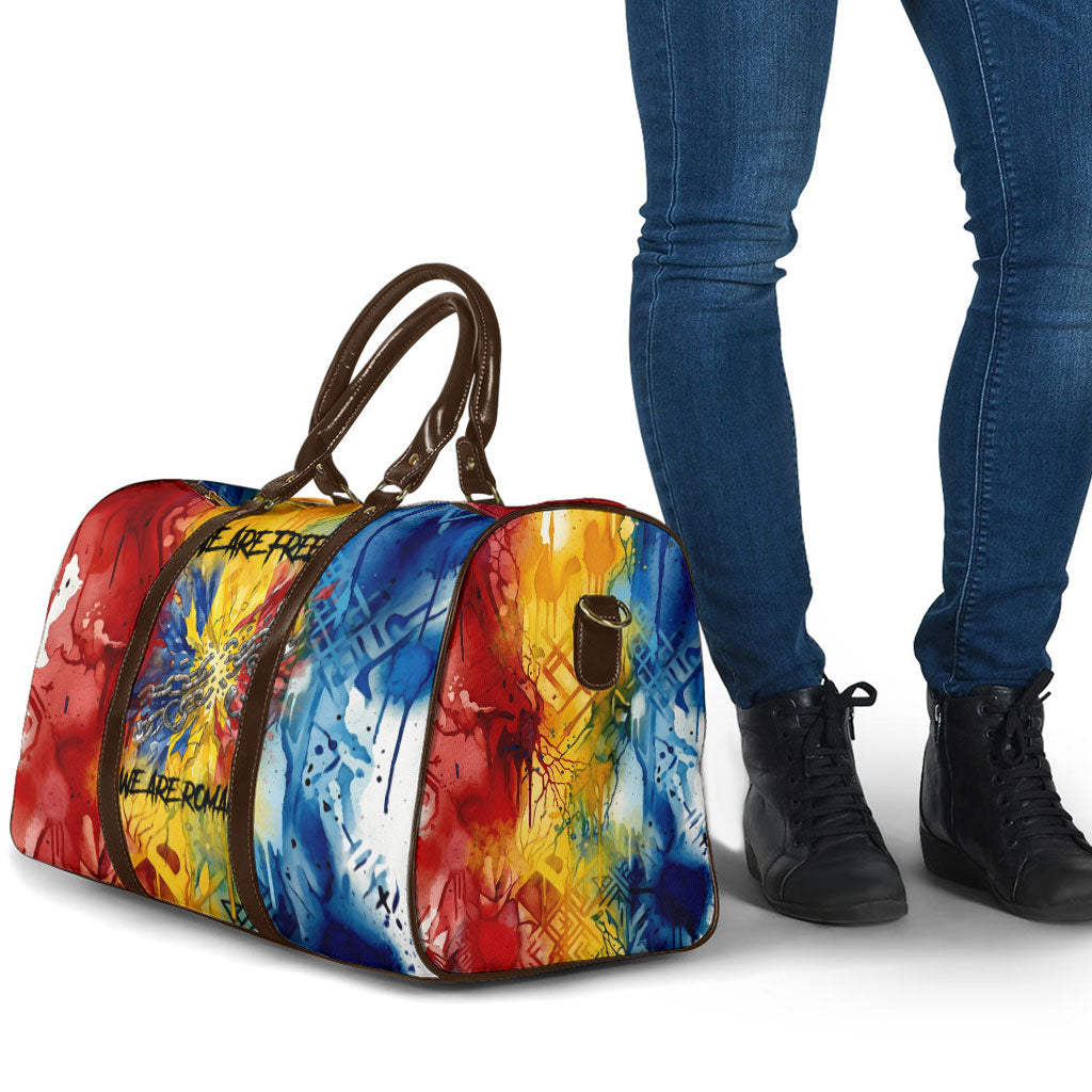 Romania We Are Free Eagle Travel Bag Romanian Flag Broken Chains - Watercolor Style