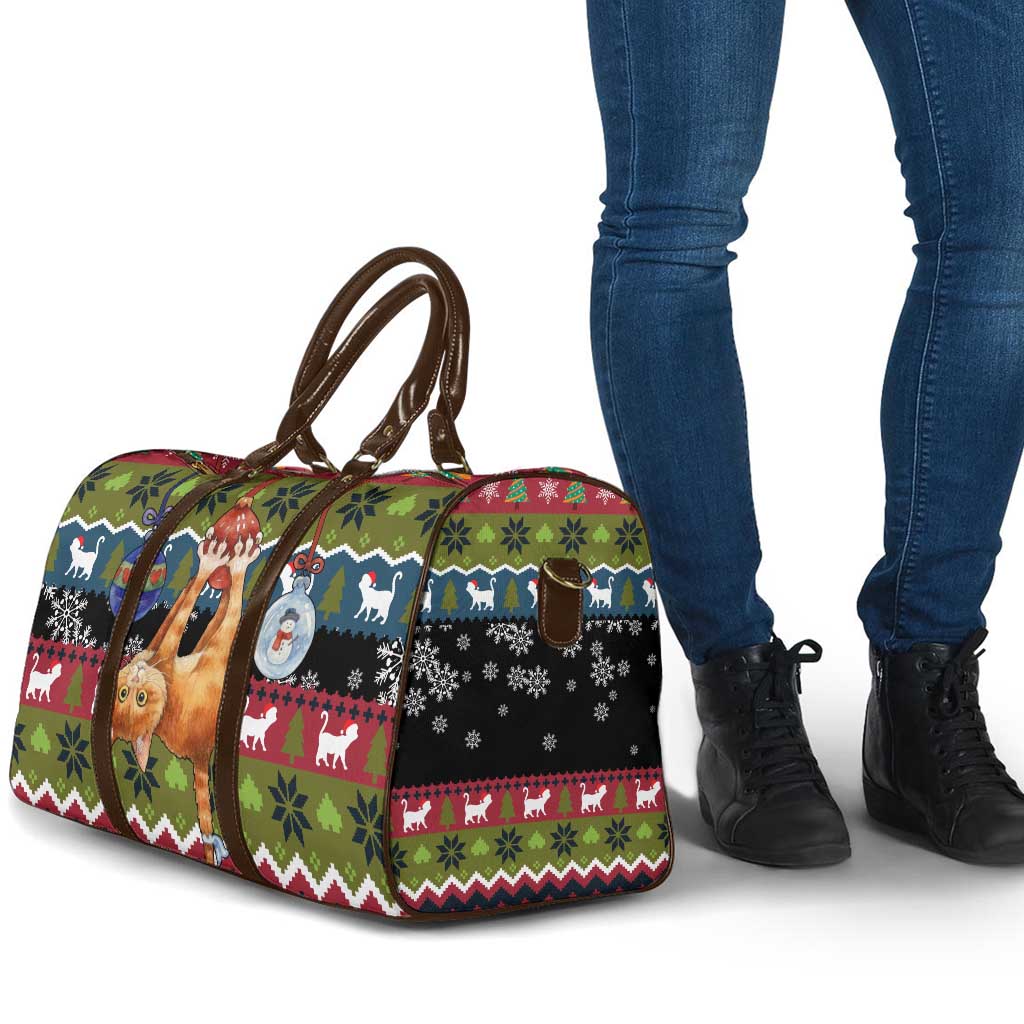 Cat Hanging on Xmas Tree Christmas Travel Bag Xmas Holiday Patterns - Wonder Print Shop