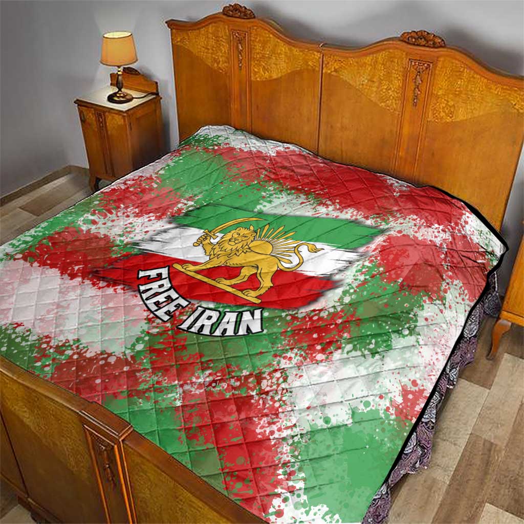 Free Iran Quilt Lion and Sun Emblem Grunge Paint Splash Style