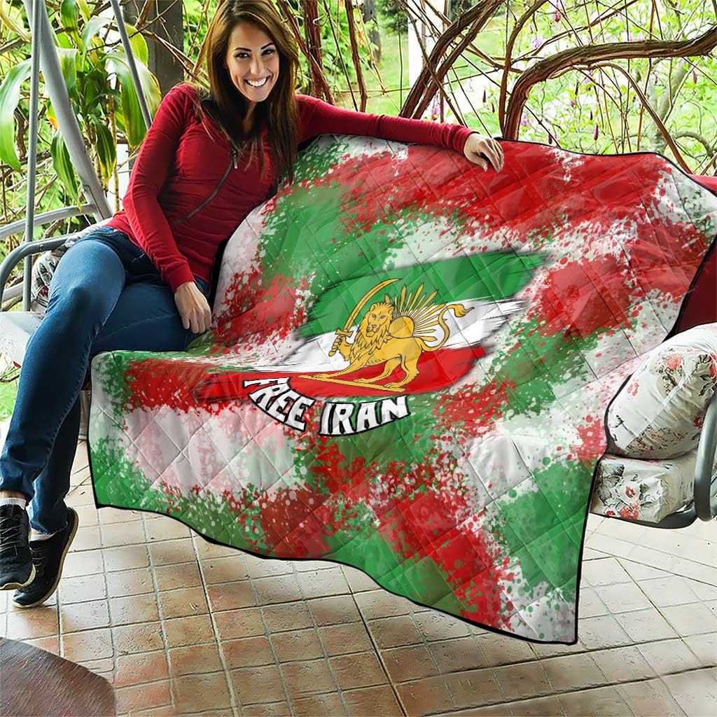 Free Iran Quilt Lion and Sun Emblem Grunge Paint Splash Style