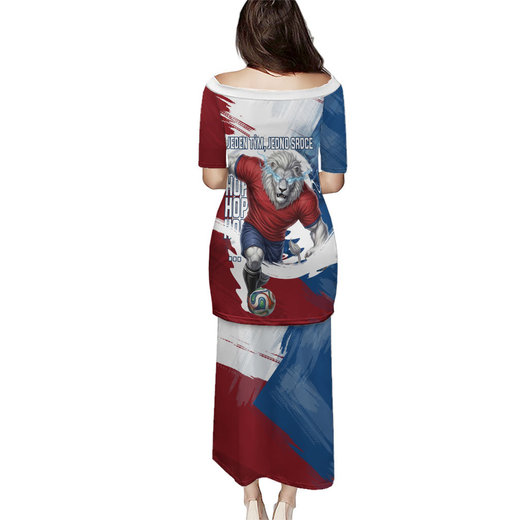 Czech Republic Football Puletasi Fierce Athletic Lion Graphic In Painted Grunge Flag Style