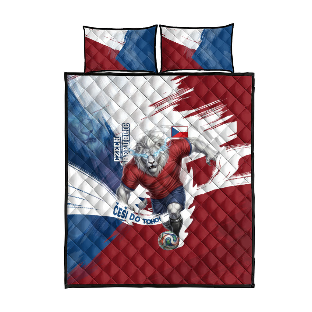 Czech Republic Football Quilt Bed Set Fierce Athletic Lion Graphic In Painted Grunge Flag Style