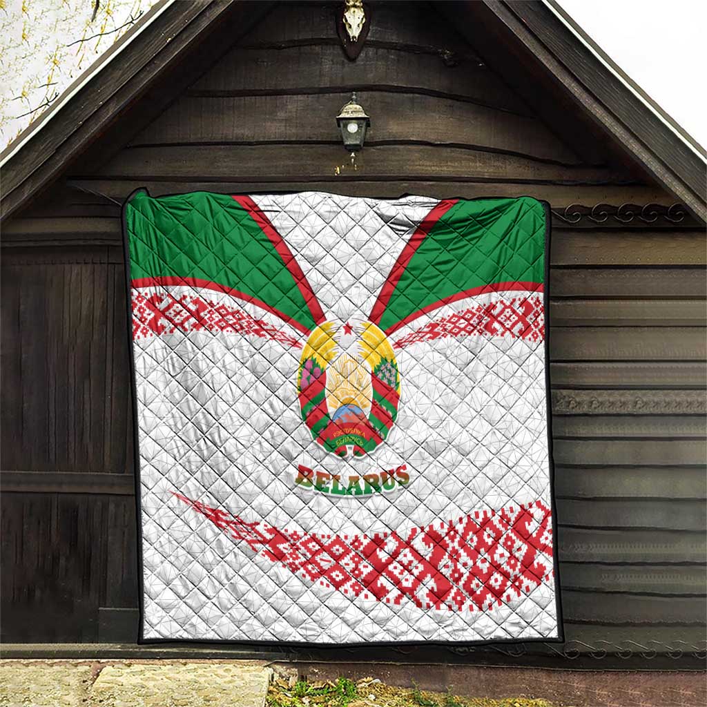 Belarus National Emblem Quilt with Folk Pattern White Green Red Sweatshirt
