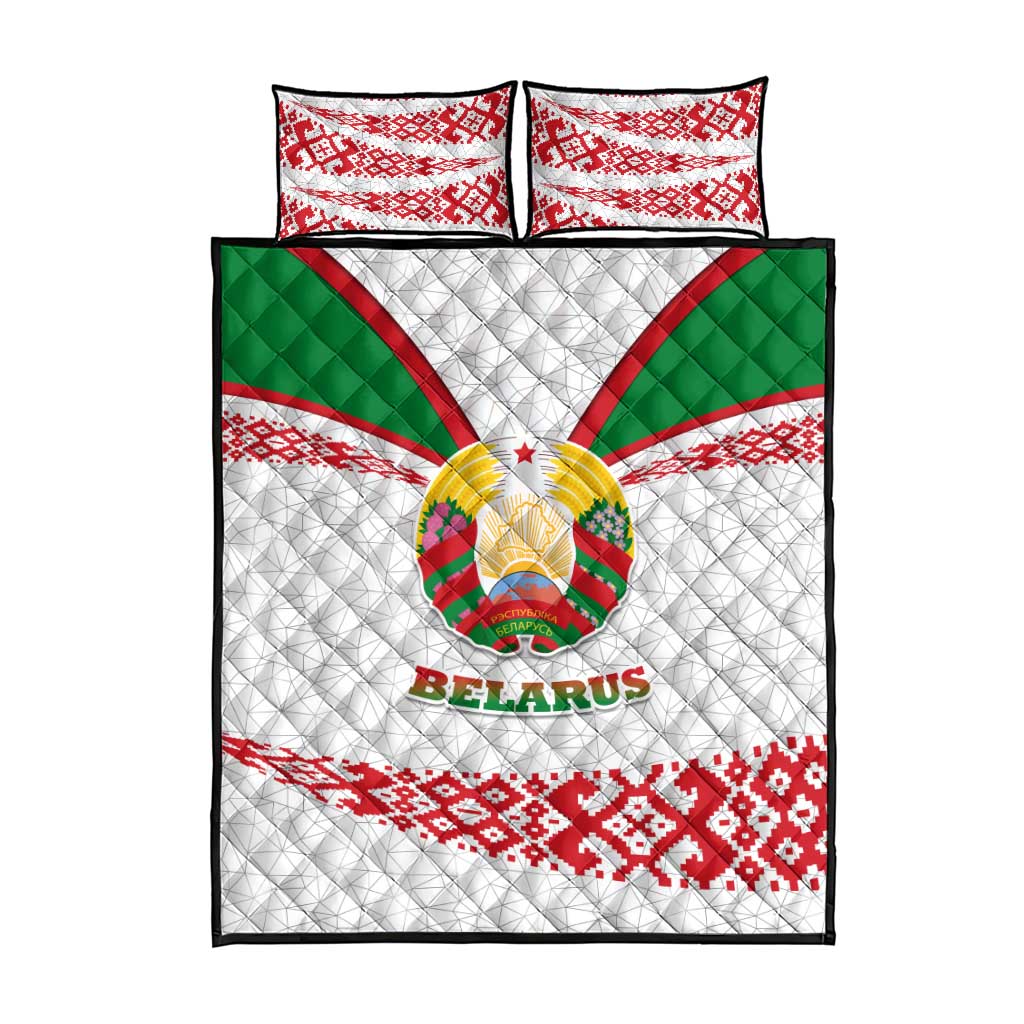 Belarus National Emblem Quilt Bed Set with Folk Pattern White Green Red Sweatshirt