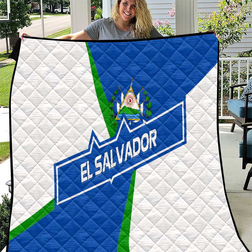 El Salvador Flag Crest Quilt with Blue Green Stripes and Bold Letter Design - Wonder Print Shop