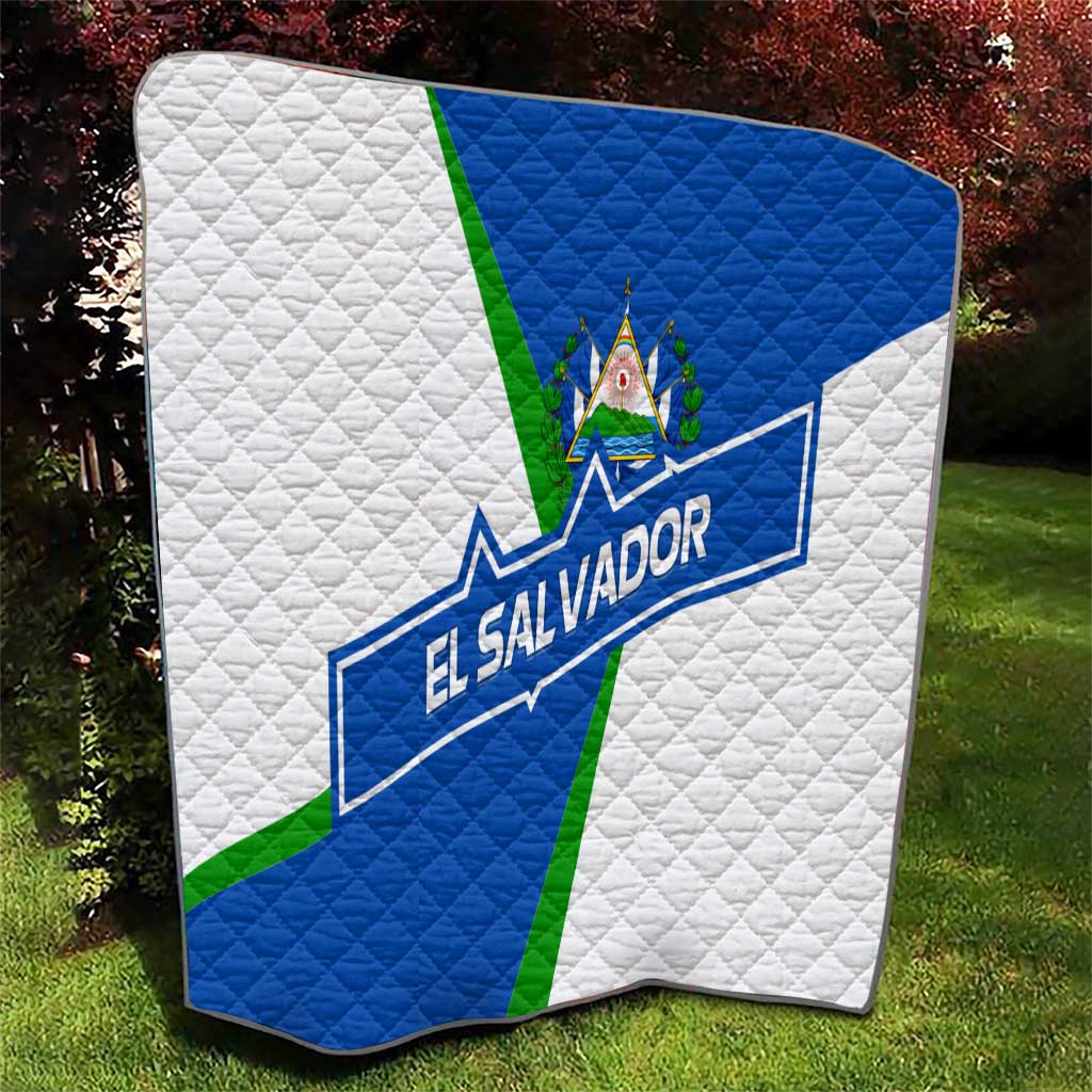 El Salvador Flag Crest Quilt with Blue Green Stripes and Bold Letter Design - Wonder Print Shop