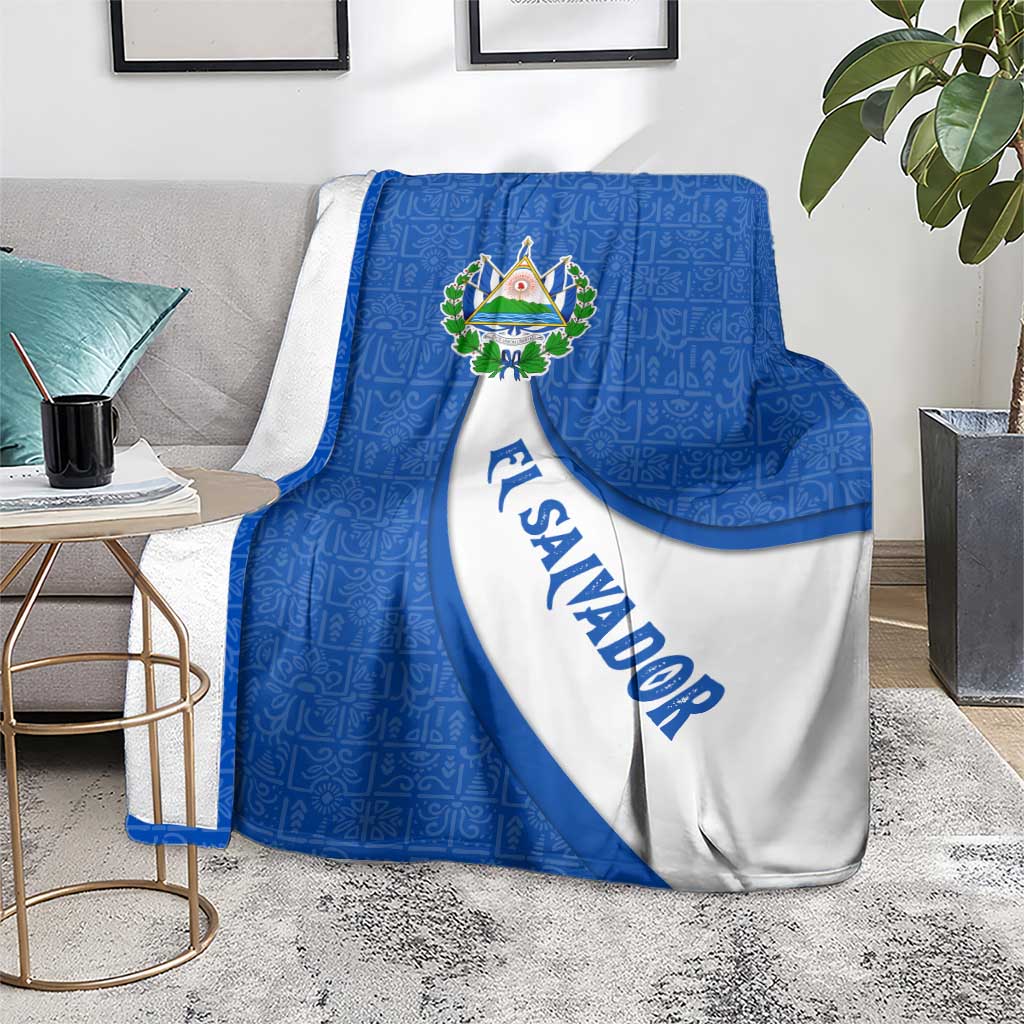 El Salvador Coat of Arms Blanket with Curved Text and Blue Patterned Background - Wonder Print Shop