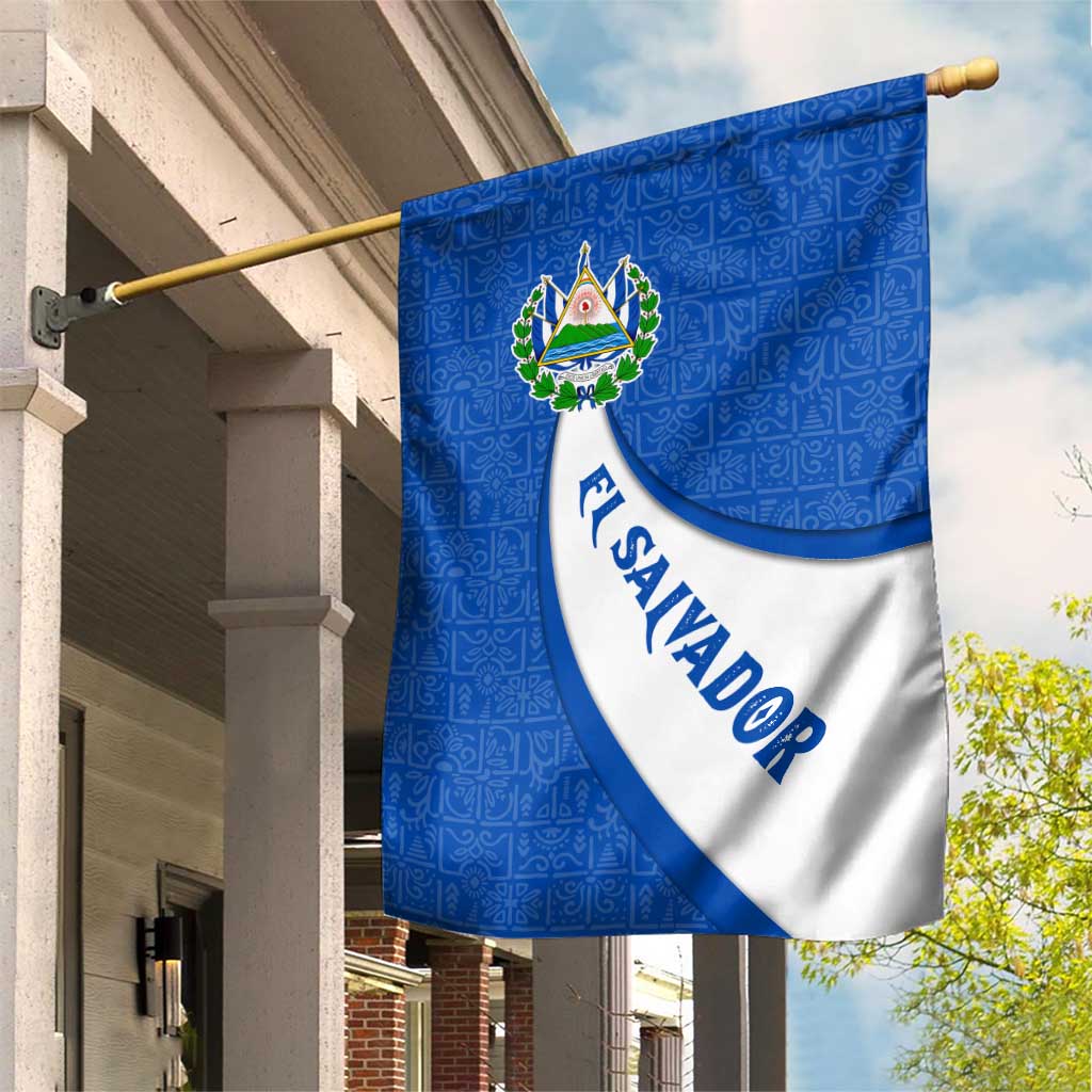 El Salvador Coat of Arms Garden Flag with Curved Text and Blue Patterned Background - Wonder Print Shop