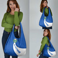 El Salvador Coat of Arms Grocery Bag with Curved Text and Blue Patterned Background - Wonder Print Shop
