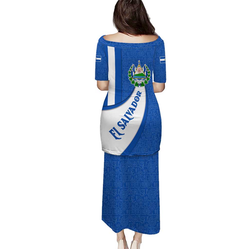 El Salvador Coat of Arms Puletasi with Curved Text and Blue Patterned Background - Wonder Print Shop