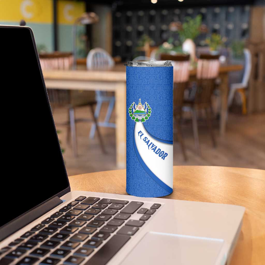 El Salvador Coat of Arms Skinny Tumbler with Curved Text and Blue Patterned Background - Wonder Print Shop