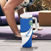 El Salvador Coat of Arms Tumbler With Handle with Curved Text and Blue Patterned Background - Wonder Print Shop