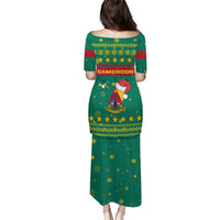 Cameroon Christmas Puletasi with Green Red Pattern Coat of Arms Santa Hat and Stars Motif - Wonder Print Shop