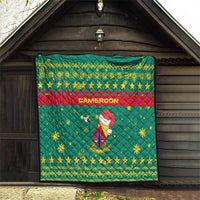 Cameroon Christmas Quilt with Green Red Pattern Coat of Arms Santa Hat and Stars Motif - Wonder Print Shop