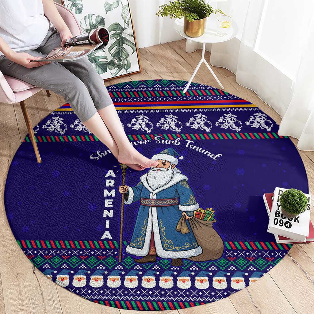 Armenia Christmas Round Carpet with Santa Claus Shnorhavor Surb Tsnund and Gift Bag Pattern - Wonder Print Shop