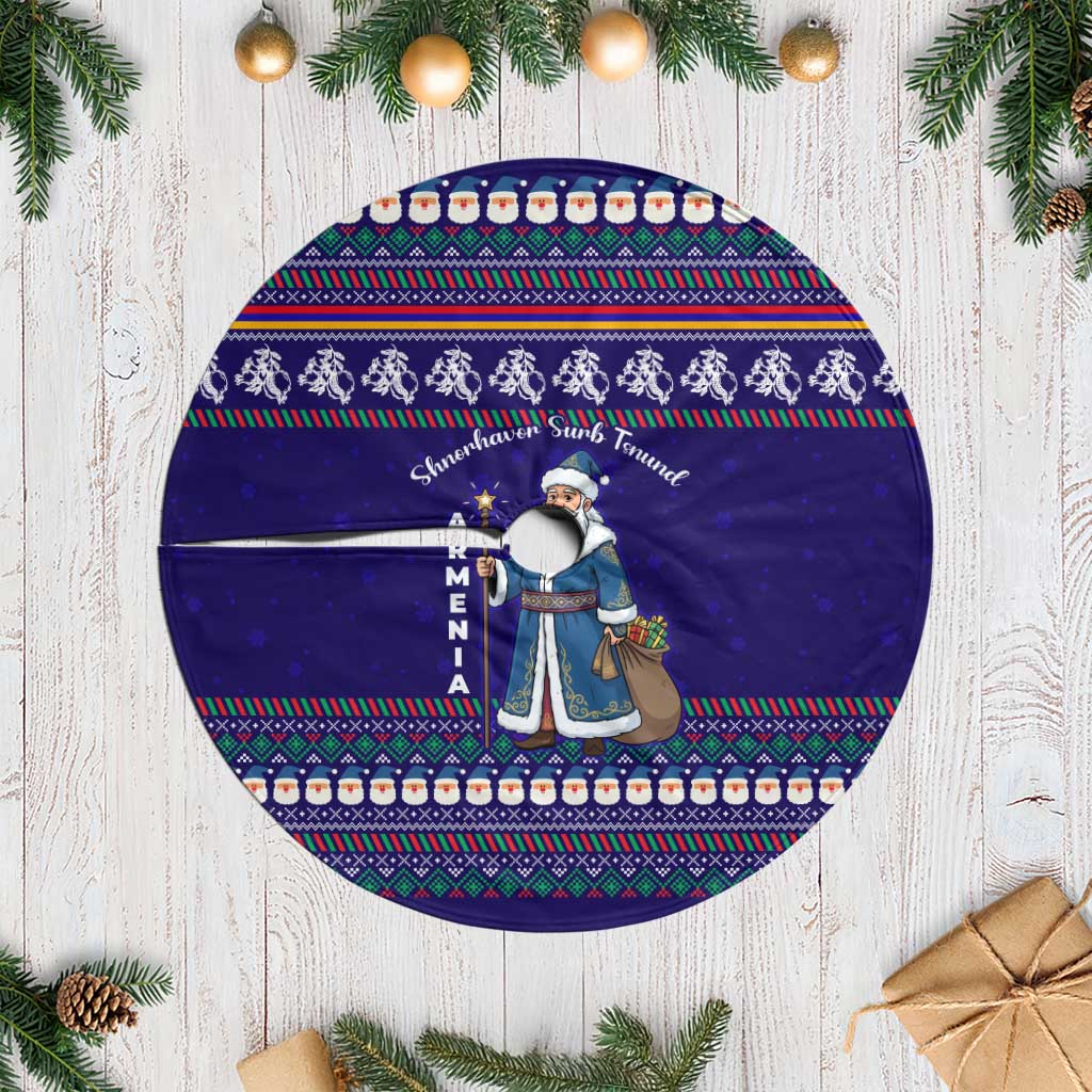 Armenia Christmas Tree Skirt with Santa Claus Shnorhavor Surb Tsnund and Gift Bag Pattern - Wonder Print Shop