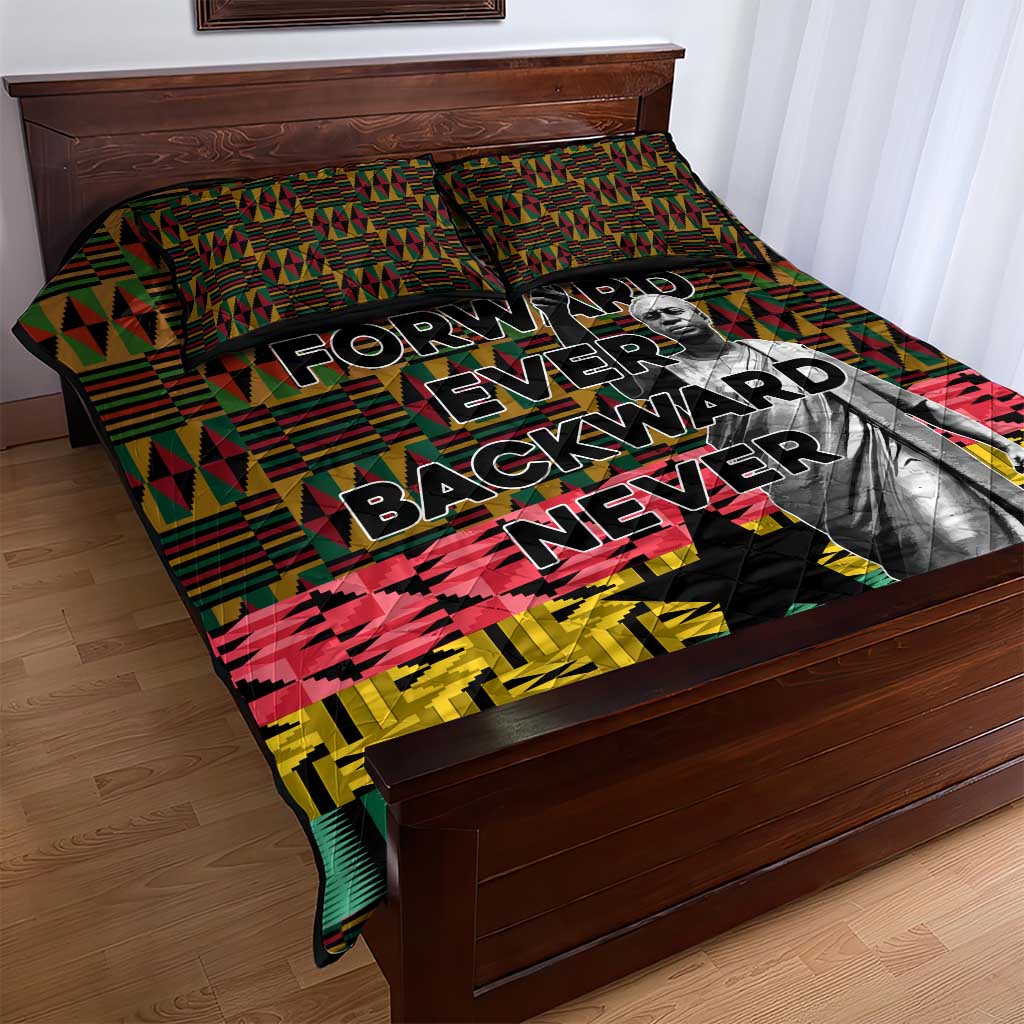 Kwame Nkrumah Quilt Bed Set with Coat of Arms – Grunge Style Design