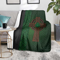 Ireland Celtic Knot and Clover Design Blanket