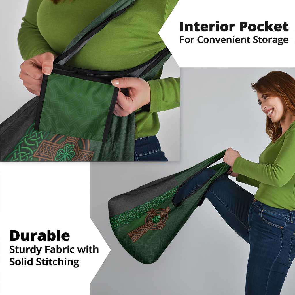 Ireland Celtic Knot and Clover Design Grocery Bag