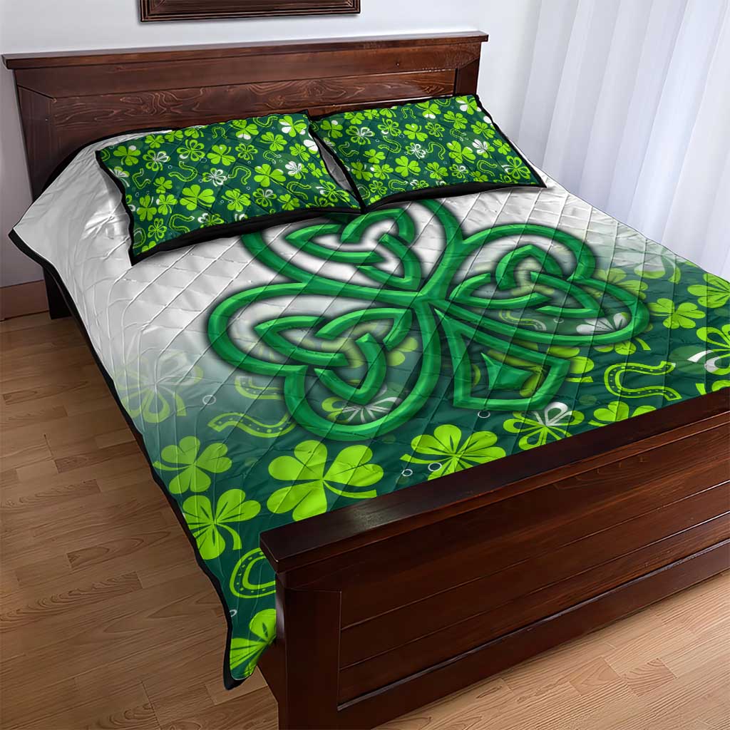 Celtic Knot and Clover Ireland - Inspired Design Quilt Bed Set