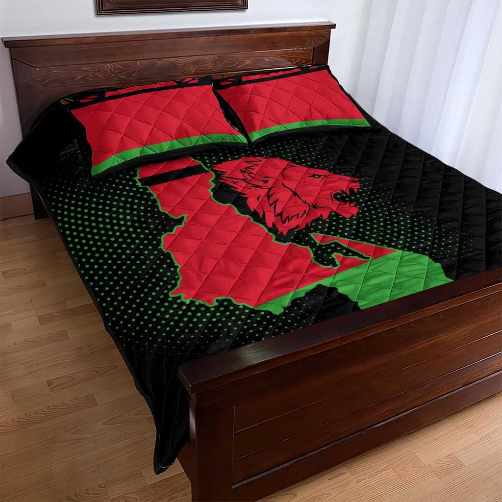 Malawi Map Shaped Lion Quilt Bed Set Unique Country and Wildlife Fusion Design