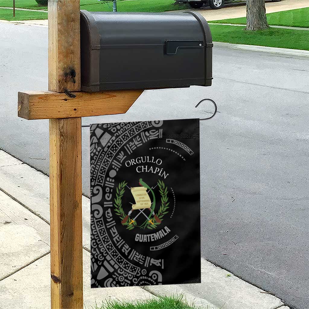 Guatemala National Emblem Garden Flag with Mayan Pattern and Orgullo Chapin Quote Design - Wonder Print Shop