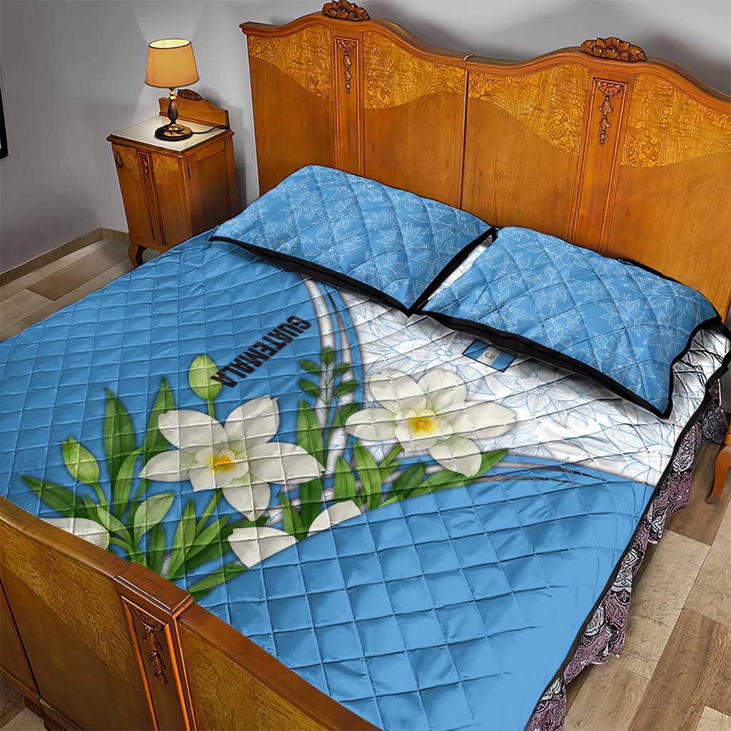 Guatemala White Monja Blanca Flower Quilt Bed Set with Blue Flag Theme and Floral Pattern Design - Wonder Print Shop