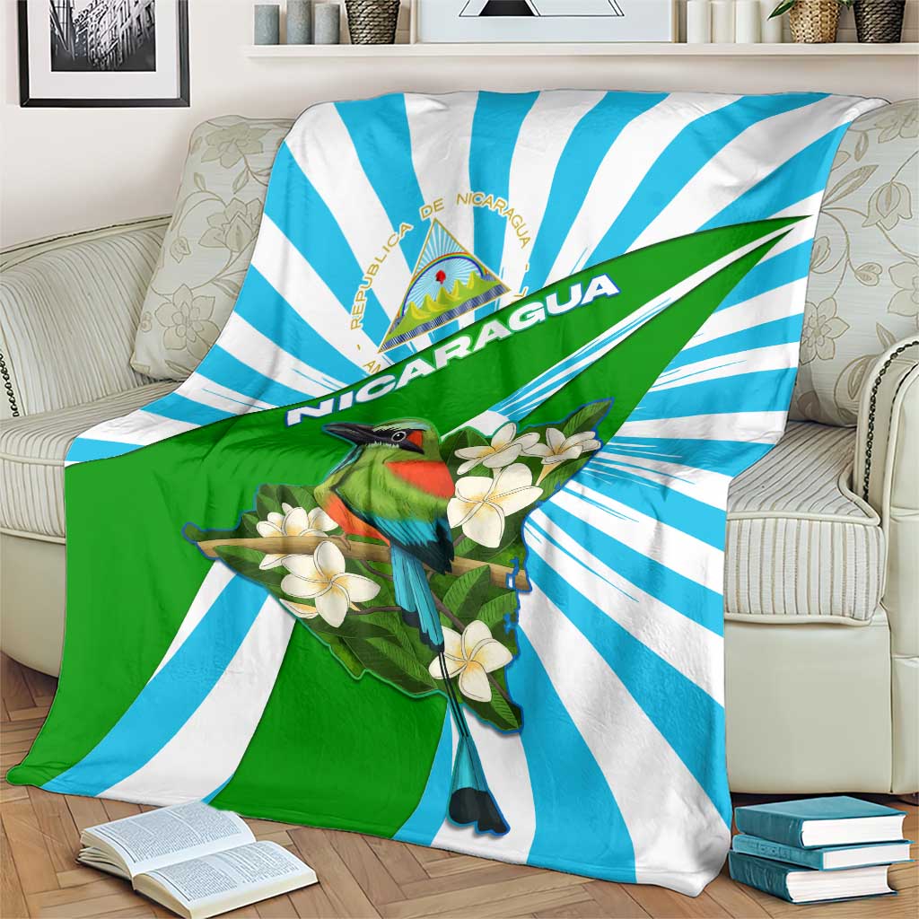 Nicaragua National Bird Blanket with White Flor de Sacuanjoche and Blue Stripe Design - Wonder Print Shop