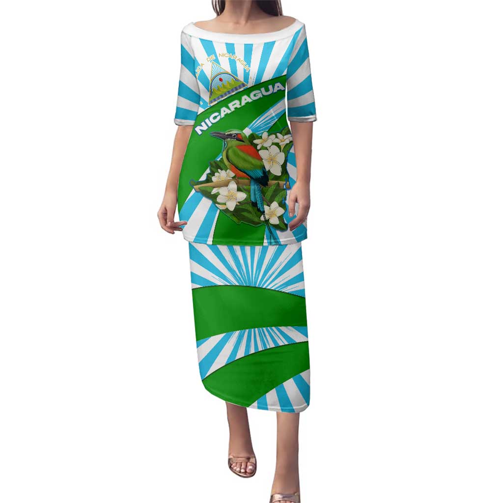 Nicaragua National Bird Family Matching Puletasi and Hawaiian Shirt with White Flor de Sacuanjoche and Blue Stripe Design - Wonder Print Shop