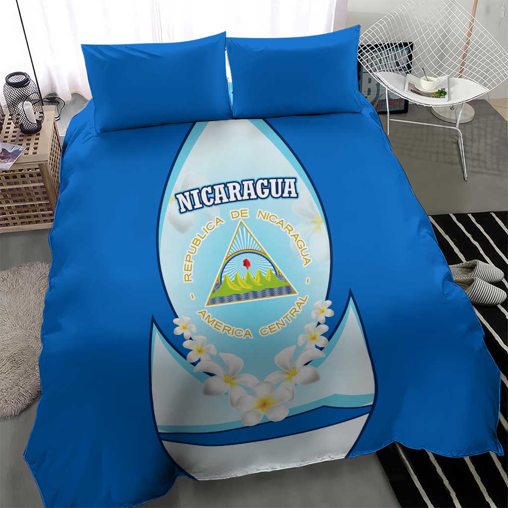 Nicaragua National Emblem Bedding Set with White Flor de Sacuanjoche and Blue Gradient Design - Wonder Print Shop