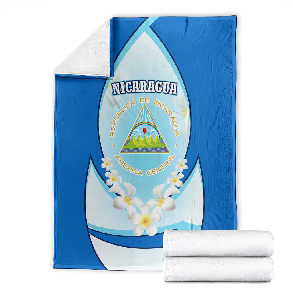 Nicaragua National Emblem Blanket with White Flor de Sacuanjoche and Blue Gradient Design - Wonder Print Shop