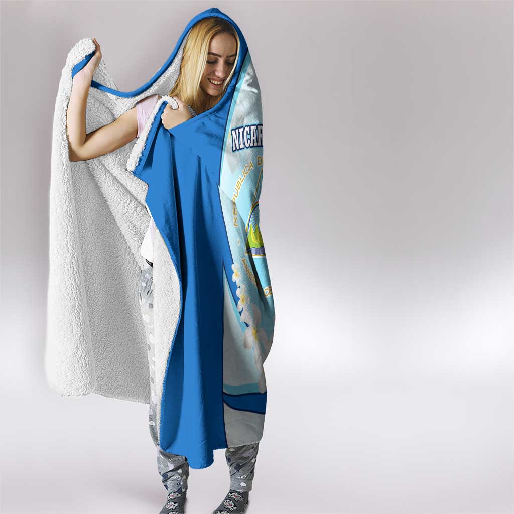 Nicaragua National Emblem Hooded Blanket with White Flor de Sacuanjoche and Blue Gradient Design - Wonder Print Shop